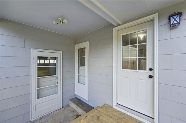 3028 S Hedges Avenue, Independence, MO 64052