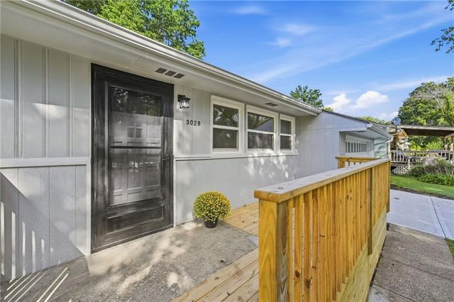 3028 S Hedges Avenue, Independence, MO 64052