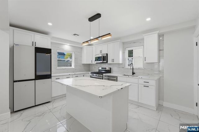 240-242 Crawford Place, Elizabeth, NJ 07208