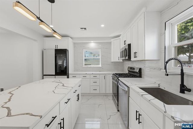 240-242 Crawford Place, Elizabeth, NJ 07208