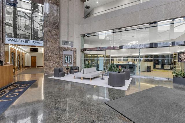 1101 Walnut Street 803, Kansas City, MO 64106