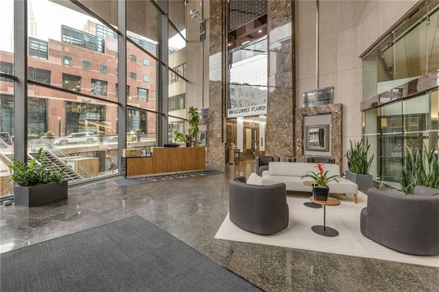 1101 Walnut Street 803, Kansas City, MO 64106