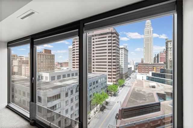 1101 Walnut Street 803, Kansas City, MO 64106