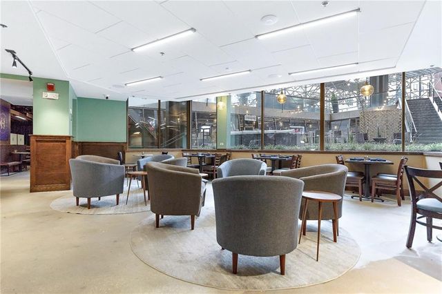 1101 Walnut Street 803, Kansas City, MO 64106