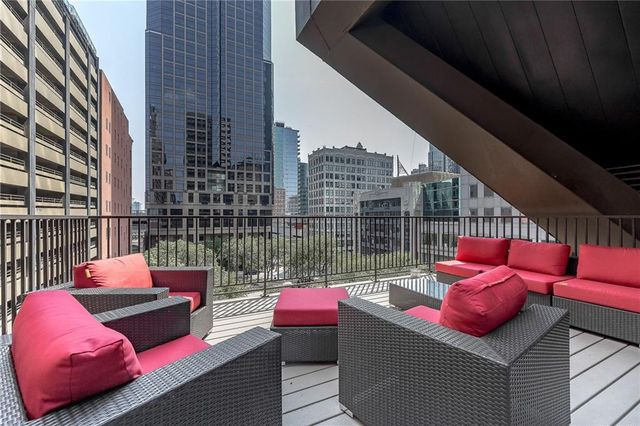 1101 Walnut Street 803, Kansas City, MO 64106
