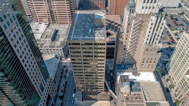 1101 Walnut Street 803, Kansas City, MO 64106
