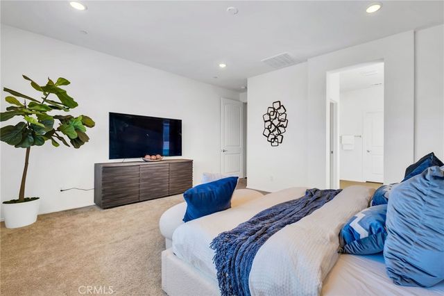 14583 Gulfstream LN, Moreno Valley, CA 92553