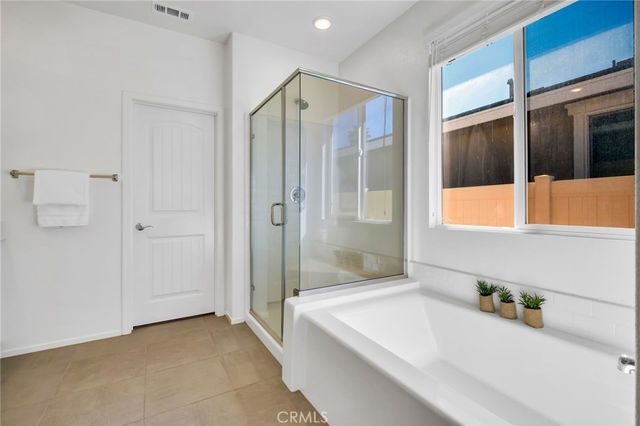 14583 Gulfstream LN, Moreno Valley, CA 92553