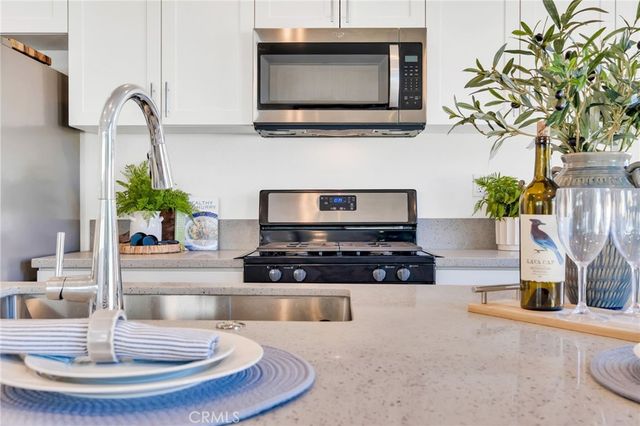 14583 Gulfstream LN, Moreno Valley, CA 92553