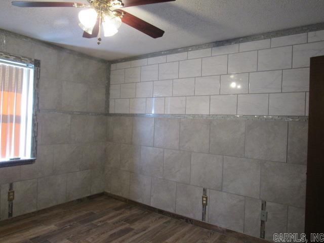 1401 Tamara Park, Jacksonville, AR 72076