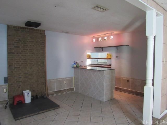 1401 Tamara Park, Jacksonville, AR 72076