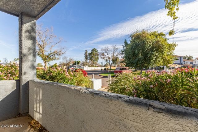 8888 N 47TH Avenue 141, Glendale, AZ 85302