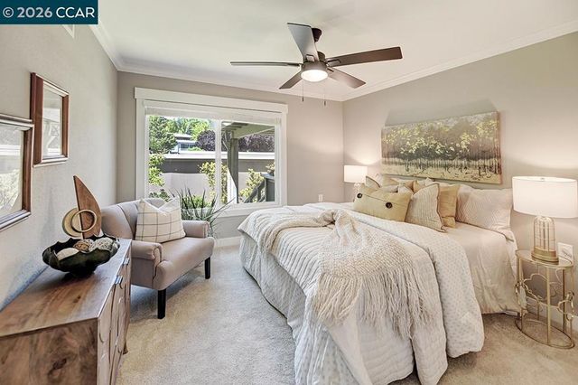 2916 Tice Creek 11, Walnut Creek, CA 94595