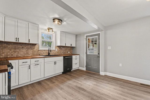 67 FAIRFIELD STREET, Carlisle, PA 17013