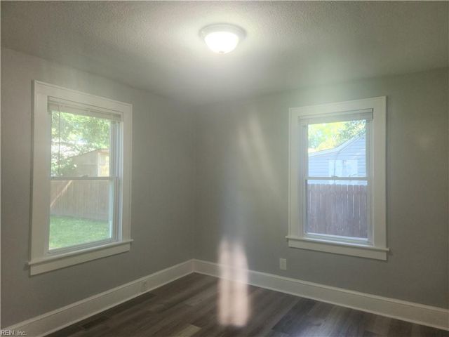 3830 Pamlico CIR, Norfolk, VA 23513