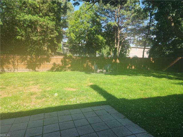 3830 Pamlico CIR, Norfolk, VA 23513