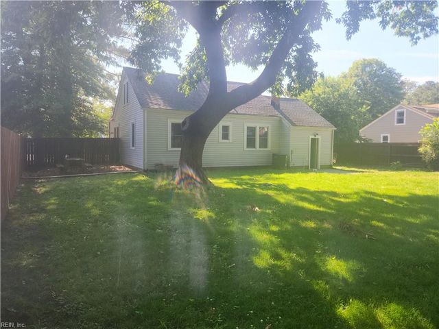 3830 Pamlico CIR, Norfolk, VA 23513