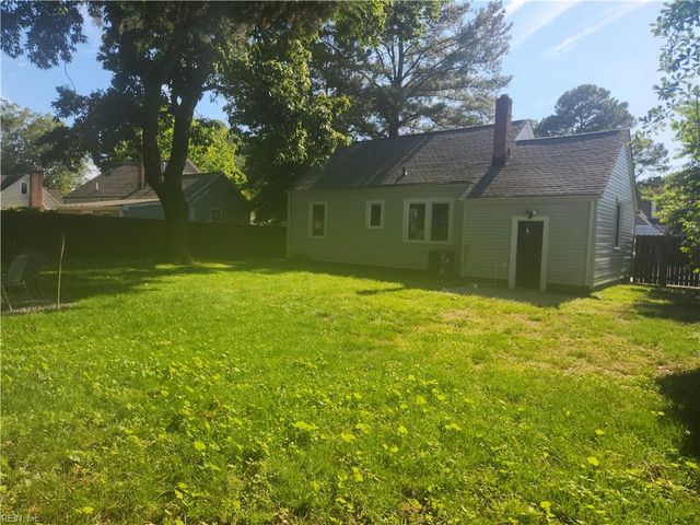 3830 Pamlico CIR, Norfolk, VA 23513