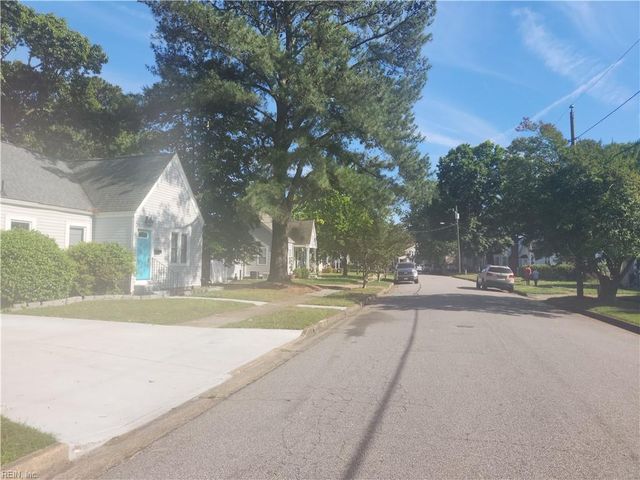 3830 Pamlico CIR, Norfolk, VA 23513