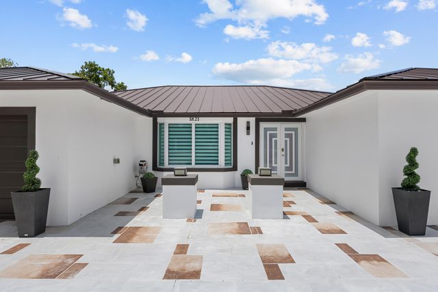 1821 CARISSA Road, Lake Clarke Shores, FL 33406