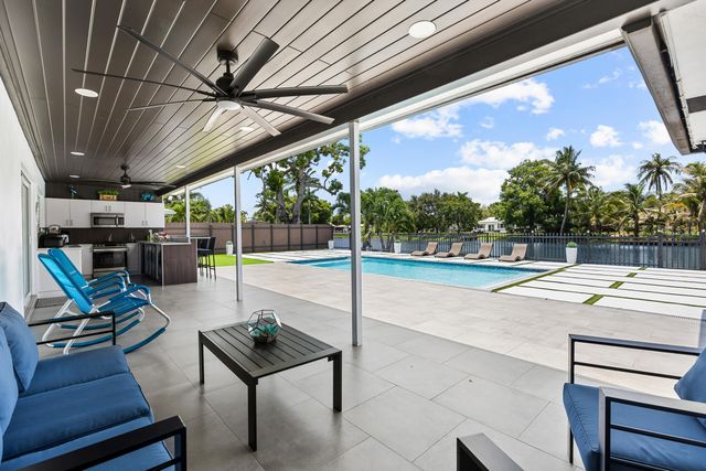 1821 CARISSA Road, Lake Clarke Shores, FL 33406