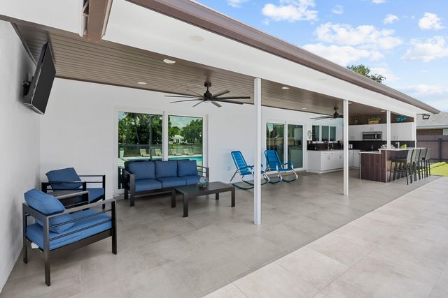 1821 CARISSA Road, Lake Clarke Shores, FL 33406