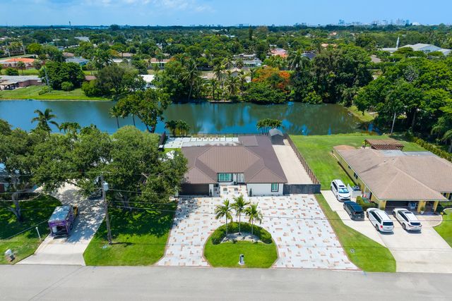 1821 CARISSA Road, Lake Clarke Shores, FL 33406