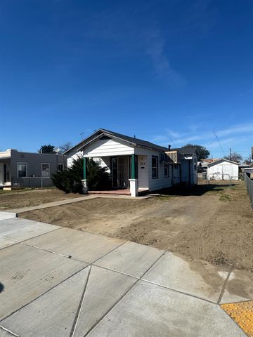 395 E Houston, Coalinga, CA 93210