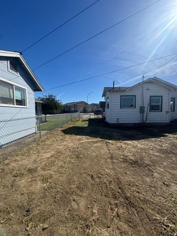395 E Houston, Coalinga, CA 93210