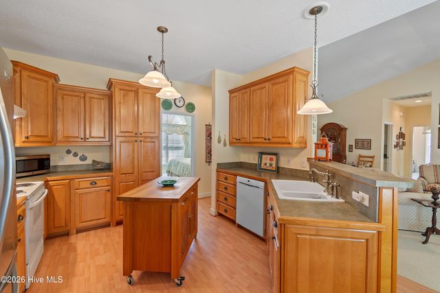 3210 Marsh View Drive SW, Supply, NC 28462