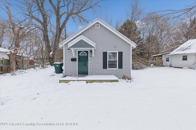320 E Hodge Avenue, Lansing, MI 48910