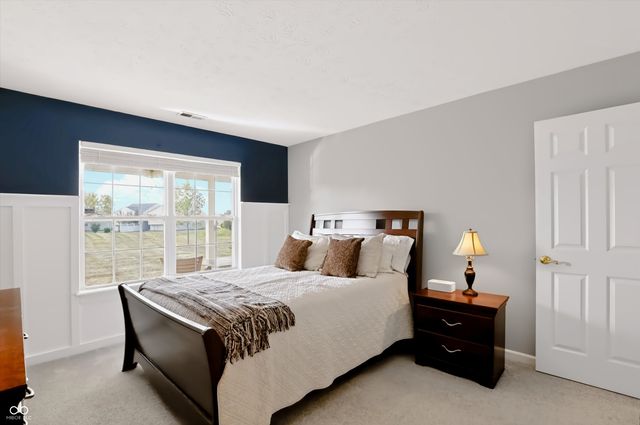 2053 Acorn Boulevard, Franklin, IN 46131