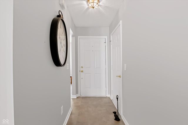 2053 Acorn Boulevard, Franklin, IN 46131