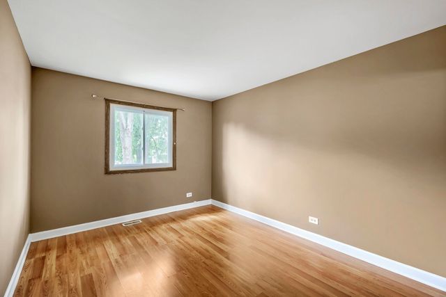 2165 Wildwood Court, Hanover Park, IL 60133