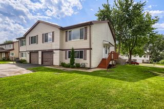 2165 Wildwood Court, Hanover Park, IL 60133