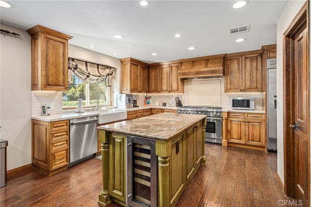32854 Crown Valley Road, Acton, CA 93510