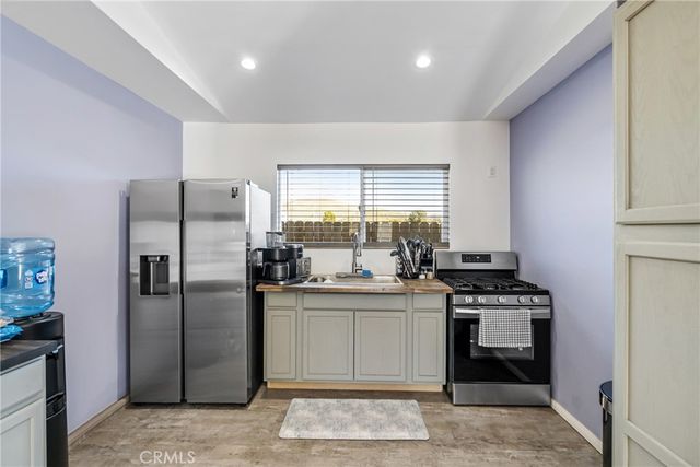 32854 Crown Valley Road, Acton, CA 93510