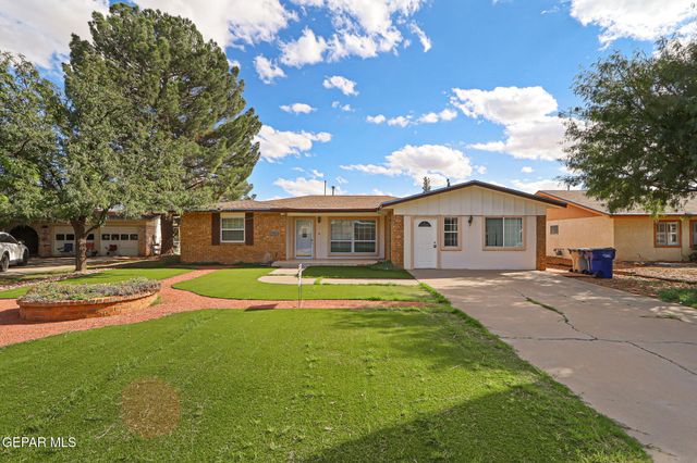 124 Serrania Drive, El Paso, TX 79932