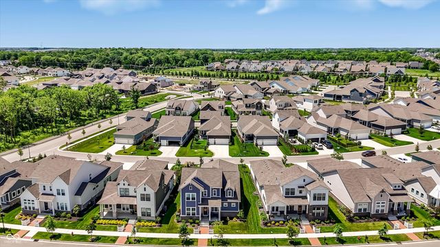 1389 Chatham Hills Boulevard, Westfield, IN 46074