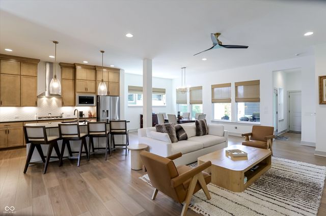 1389 Chatham Hills Boulevard, Westfield, IN 46074