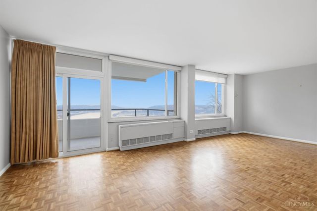 2401 Ingleside Avenue, Cincinnati, OH 45206