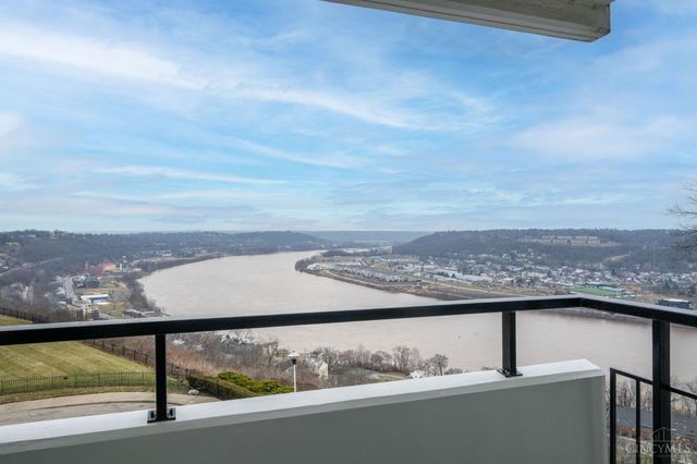 2401 Ingleside Avenue, Cincinnati, OH 45206