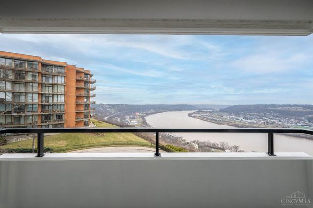 2401 Ingleside Avenue, Cincinnati, OH 45206