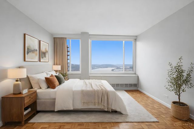 2401 Ingleside Avenue, Cincinnati, OH 45206