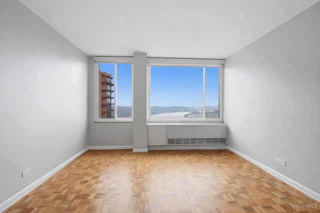 2401 Ingleside Avenue, Cincinnati, OH 45206