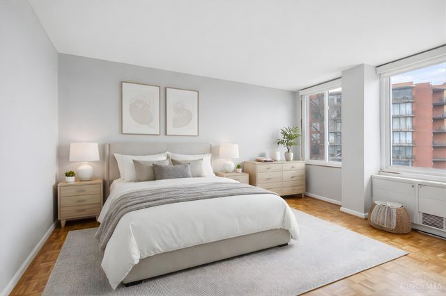 2401 Ingleside Avenue, Cincinnati, OH 45206