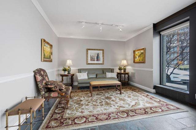 2401 Ingleside Avenue, Cincinnati, OH 45206