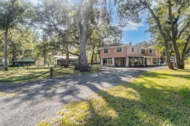 176 SE 989TH STREET, Old Town, FL 32680