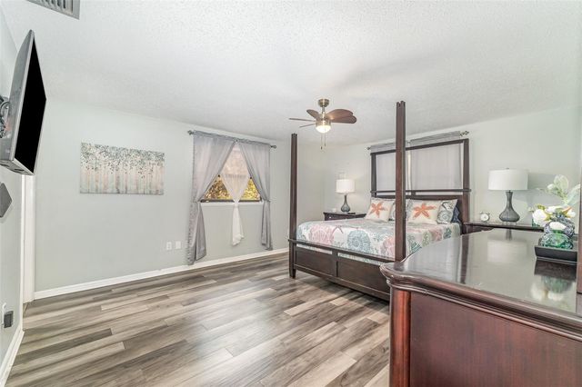 176 SE 989TH STREET, Old Town, FL 32680