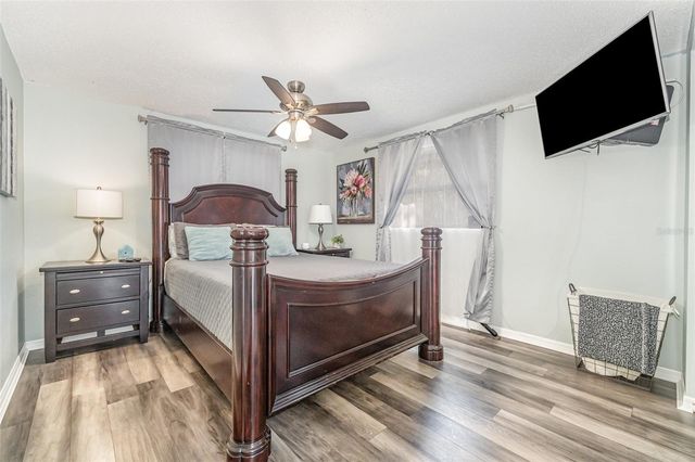 176 SE 989TH STREET, Old Town, FL 32680